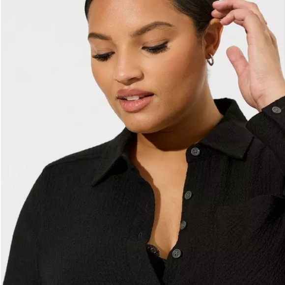 Torrid textured peplum long sleeve shirt 4 - Picture 3 of 8